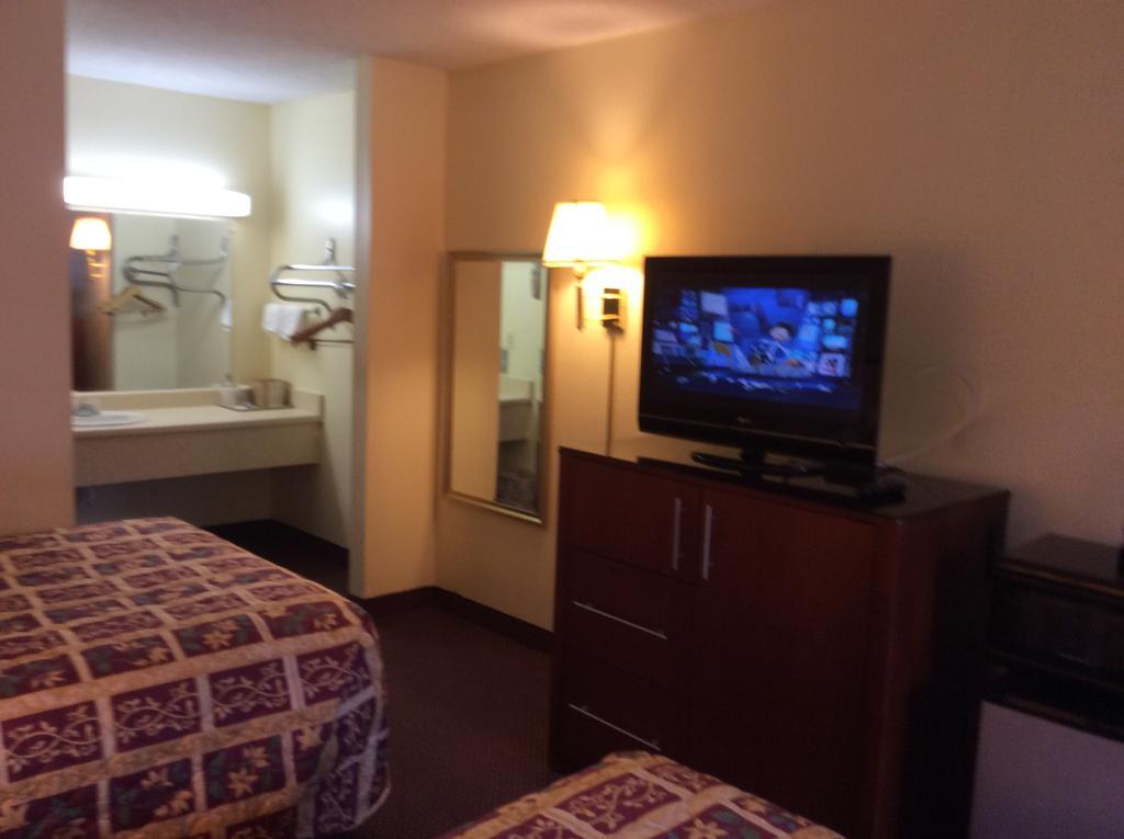 Days Inn By Wyndham York Alabama Eksteriør bilde